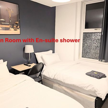 Blok 3 -Jacuzzi Suites, Apartment & Ensuite Rooms Μπλάκπουλ Εξωτερικό φωτογραφία