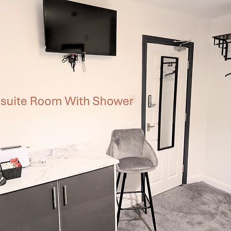 Blok 3 -Jacuzzi Suites, Apartment & Ensuite Rooms Μπλάκπουλ Εξωτερικό φωτογραφία