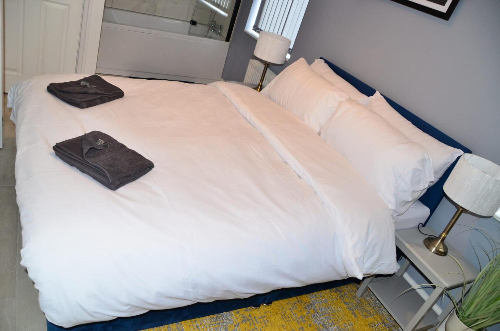 Blok 3 -Jacuzzi Suites, Apartment & Ensuite Rooms Μπλάκπουλ Εξωτερικό φωτογραφία