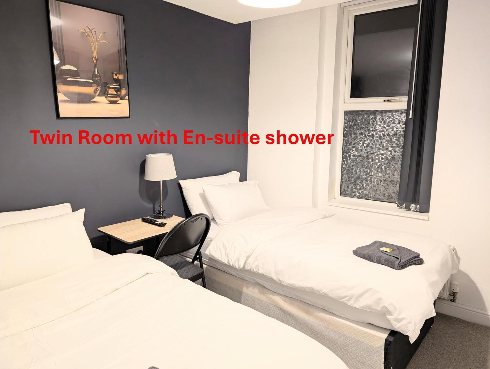 Blok 3 -Jacuzzi Suites, Apartment & Ensuite Rooms Μπλάκπουλ Εξωτερικό φωτογραφία